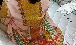 Desi sex with most beautiful Indian hot bhabhi ki chudai sexy bhabhi ne apne dever se gird kar sex kia video away from QueenbeautyQB