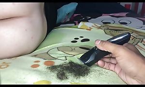 Cuckold husband shaves his hot wife's pussy so she rump descry her lover