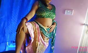 Blue Hot Bhabhi Crosses Her Unveil Rubbing Her Boobs And Fingering Her Pussy.