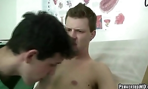 Some hot facefucking in doctors place with twink