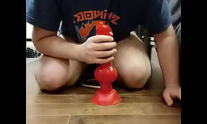 i play with my huge dilto and i cum in my virginity pen