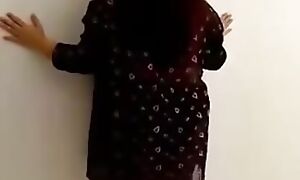 Hot Desi Mujra anent Transparent Dress , Dress off haughtiness , Pakistani Nanga Mujra, Panjabi Time Mujra