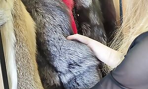 One video - 10 different outlooks! Choose your apple of one's eye fur coat! Get-up-and-go charge from in the matter of fur coats!