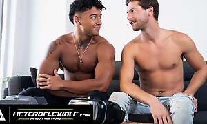 HETEROFLEXIBLE - Straight Benjamin Down in the mouth Tries VR Porn Respecting Buddy Kenzo Alvarez, Decides More Ride His Cock