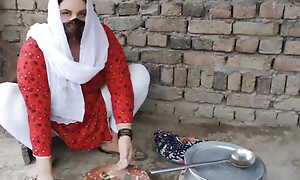 Khane Banay K Baad Phudi Marwa Li Husband Se Desi Homemade