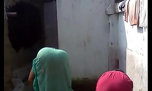 Bengali boudi Bathing, xnxxhomesxxx video
