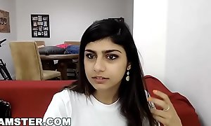 Camster - mia khalifa's webcam amble beyond everything before she's reachable