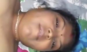 Tamil wife on touching big gut has sex