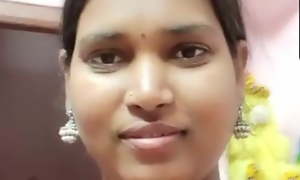 Madurai, Tamil sexy aunty associated with chimmies with steadfast nipples